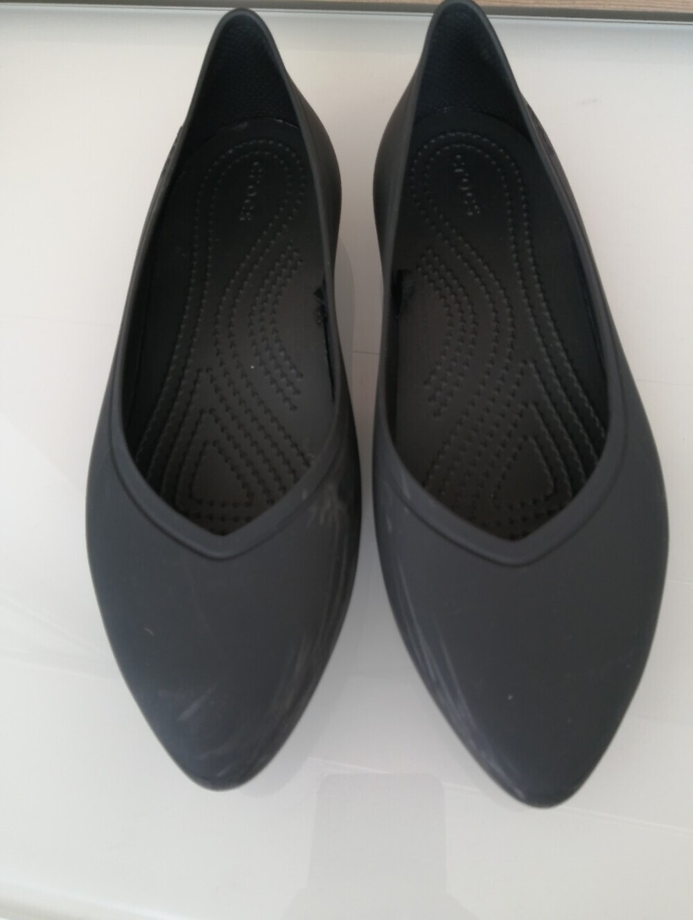 Crocs On The Clock Work Flats Black Waterproof Comfort Slip On Size 6
